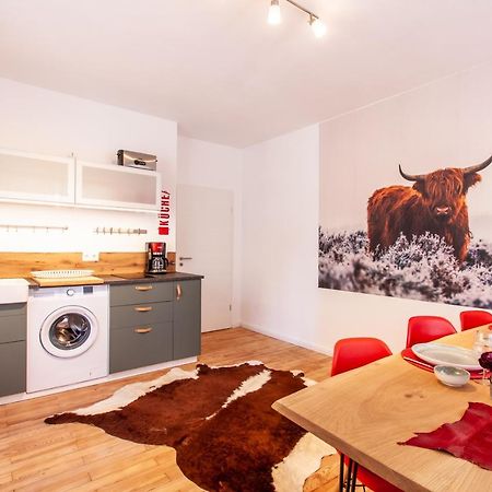 Modern & Spacious Apartment For Up To 8 Persons Wurzburg Bagian luar foto