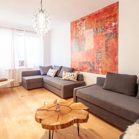 Modern & Spacious Apartment For Up To 8 Persons Wurzburg Bagian luar foto