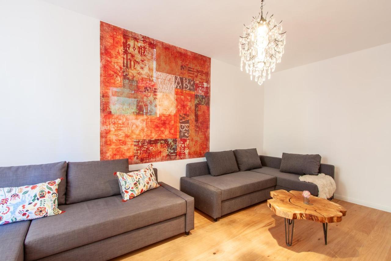 Modern & Spacious Apartment For Up To 8 Persons Wurzburg Bagian luar foto