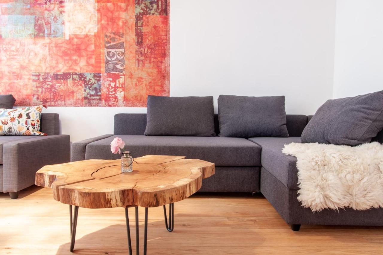 Modern & Spacious Apartment For Up To 8 Persons Wurzburg Bagian luar foto